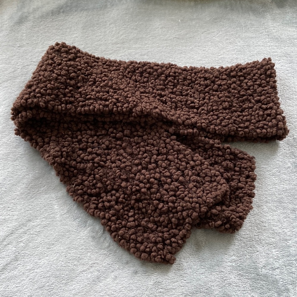 Brown Nubbly Scarf 70”
